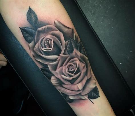 rose tatuaggio braccio|150 ottime idee su Tatuaggio di rosa al braccio nel 2024